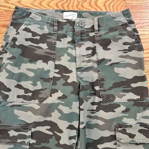 Universal‎ Thread Women's Cargo Pants Camouflage Utility Green Size 10 NWT - Picture 2 of 11